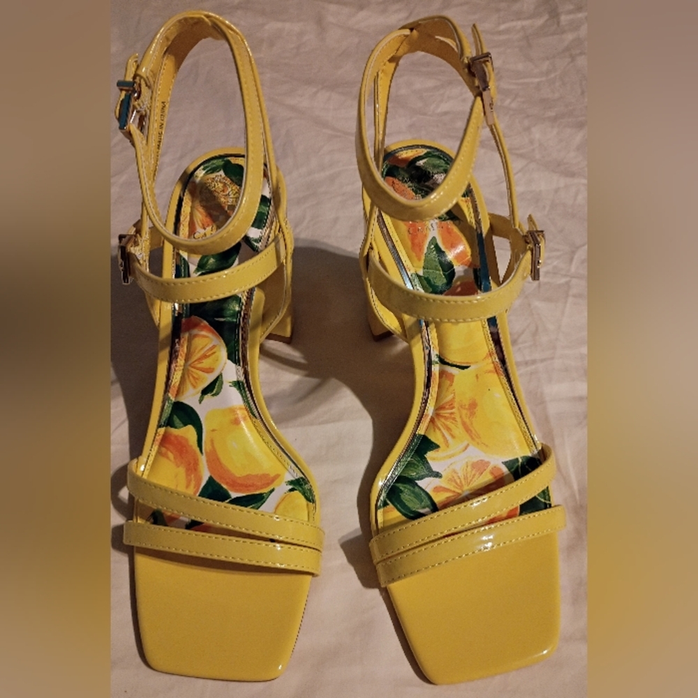 Brand New & Unused Vince Camuto Hania Ankle Strap Sandals - Women Sorrentino 9M